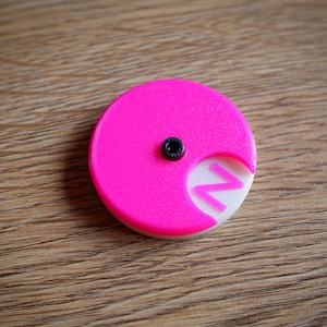 Mahjong Wind Disc Direction Indicator Rotating with Magnetic Base (English, NESW)