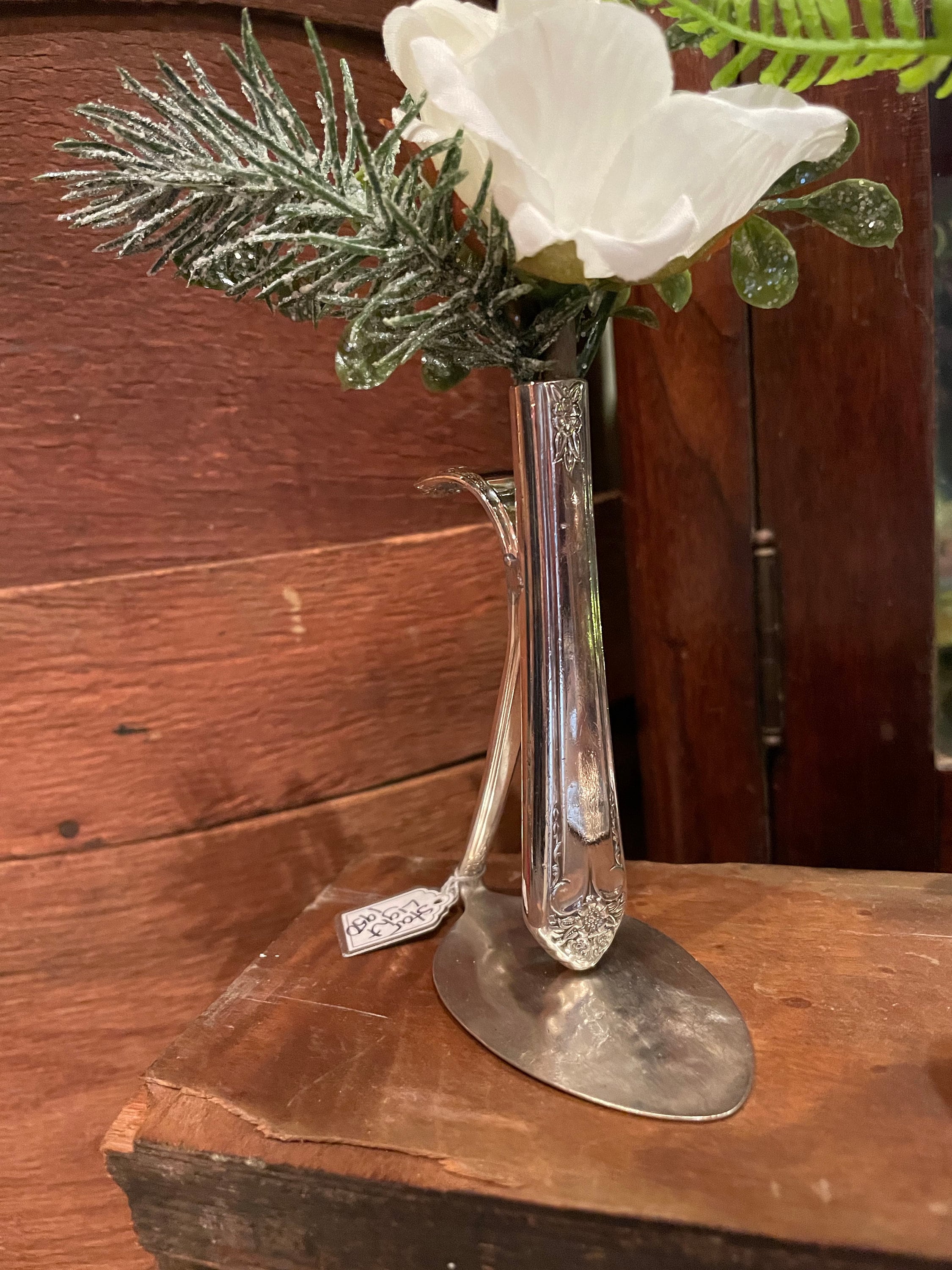 シルバー ねじれデザイン ヴィンテージ フラワーベース シルバー