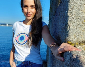 Evil Eye Shirt Women, Witchy Tshirt Gift, Eye Tshirt Women, Eye Tee, Mystical Tee, Aesthetic Mystical Tee, Eye Witch Shirt, Eye Design Shirt