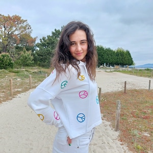Peace Hoodie, Cropped Hoodie Women, Peace Sweatshirt, Love Peace Sweatshirt, Love Hippie Sweatshirt, Peace Sign Hoodie, Crop Hoodie Trendy