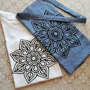Ensemble de deux pièces femmes, sac t-shirt femmes, ensemble de deux pièces, chemise Mandala, sac fourre-tout, tee-shirt peint, sac peint à la main, ensemble de pièces Boho, ensemble mignon femmes