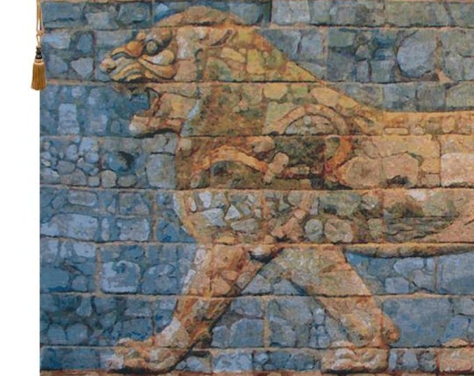 Regal Lion Darius European Wall Tapestry: Majestic Belgian Woven Art for Home Decor