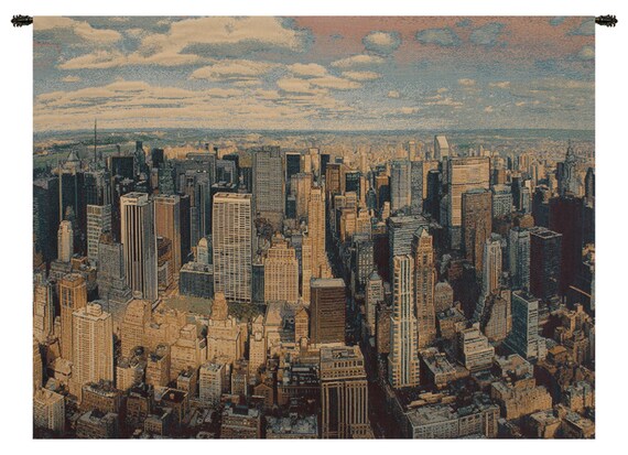 New York Cityscape Tapestry: Woven Italian Wall Decor (24x36 inch)