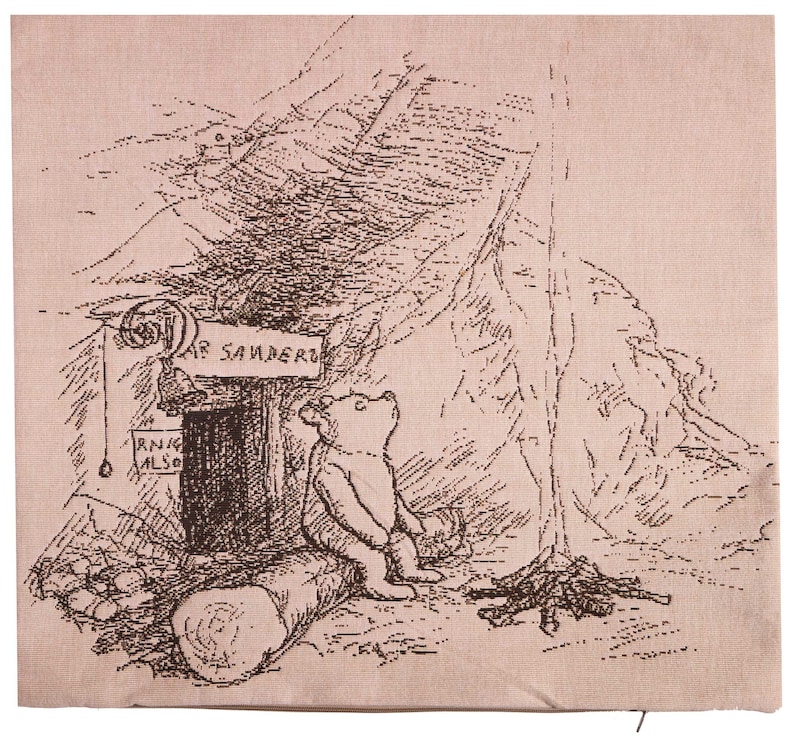 Winnie-the-Pooh Tapestry Cushion Cover: Jacquard Woven Throw Pillow (19x19 inch) image 3