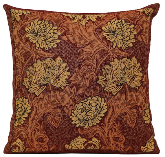 Chrysanthemum Tapestry Pillow Cover: Vintage Floral Cushion, 16x16 inch