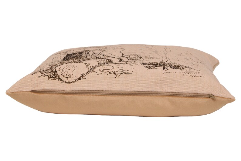 Winnie-the-Pooh Tapestry Cushion Cover: Jacquard Woven Throw Pillow (19x19 inch) image 8