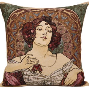 Könnte beinhalten: Rustikales Holzschild mit dem Text "Welcome to our home" in weißer Schrift. Das Schild hat eine Used-Optik und ein schlichtes, einladendes Design, ideal für die Eingangsbereichsdekoration.