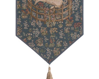 Licorne Captive Bleu Small Tapestry Table Runner