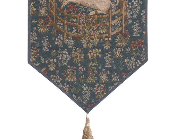 Licorne Captive Bleu Small Tapestry Table Runner