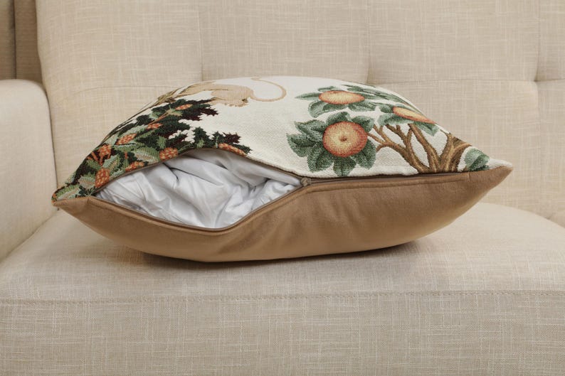Lion Pheasant Tapestry Throw Pillow Cushion Cover: French Jacquard Woven Medieval (19x19 Inch) image 6