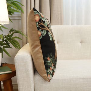 Lion and Pheasant Tapestry Cushion Cover Medieval Jacquard Woven Pillow 19x19 image 4