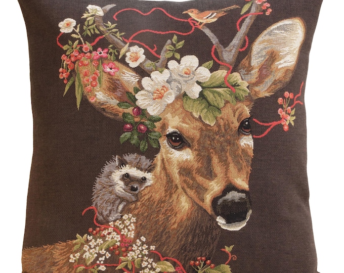 Rustic Deer Tapestry Pillow Cover: Woodland Animal Cushion (18x18 inch)