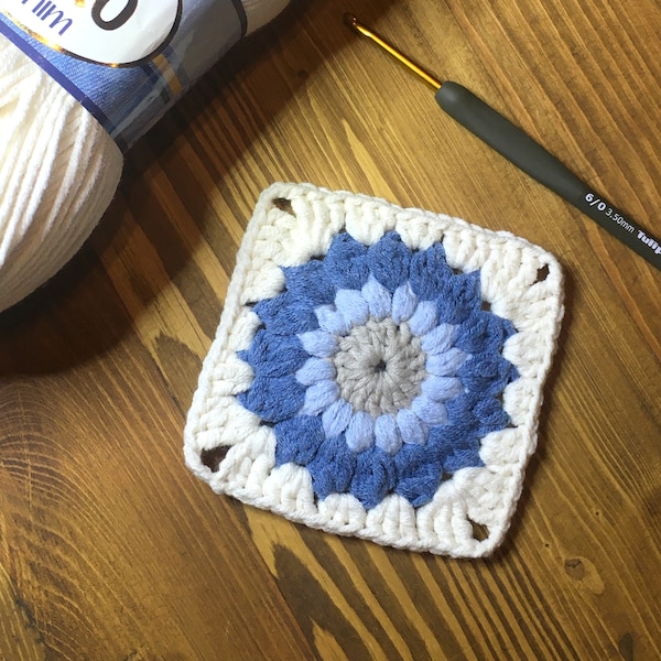 Grandma Square Pattern - Sunburst Grandma Square pattern - CROCHET PATTERN - PDF Crochet pattern with photo tutorial - Flower Square