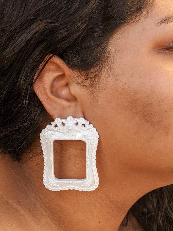 Interesting earrings best sale