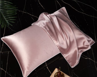 Cooling Breathable Pillow Case with Envelope Closure Silky Wrinkle Resistant Pillow Cover YVONAU African Wildlife Giraffe Bird Satin Pillowcase for Hair and Skin Queen Size Soft and Cozy Cooling Breathable Pillow Case with Envelope Closure Silky Wrinkle Resistant Pillow Cover YVONAU African Wildlife Giraffe Bird Satin Pillowcase for Hair and Skin Queen Size Soft and Cozy