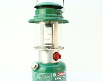 Coleman Lantern Model 321C (1/83) EASI-LITE ® Vintage Green, Canadian Made, Camping/Utility Lantern Dated January 1983