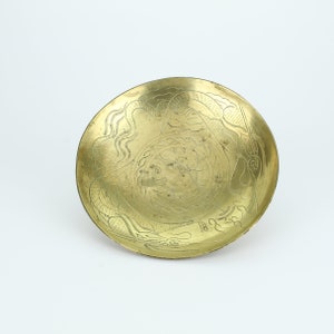 Vintage Messingschüssel mit geätztem Drachendesign - Chinoiserie - chinesisches Messing-Catchall-Gericht