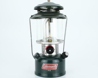 Coleman Lantern Model 286A (3/99) Vintage Green, American Made, Single Mantle, Camping/Utility Lantern, Dated March 1999