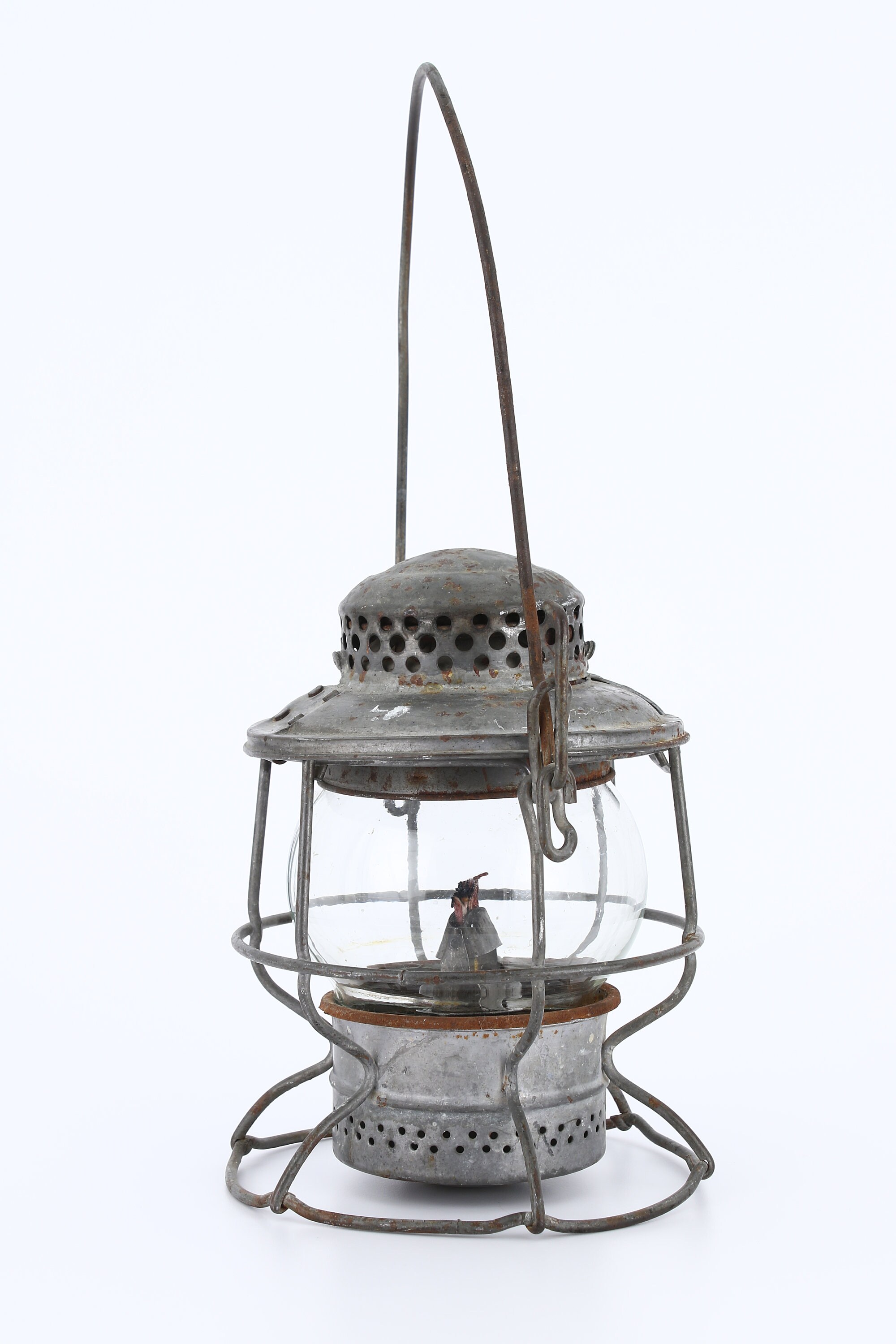 Vintage Adlake Kero No. 300 Vintage Railway Kerosene Lantern Vintage Adlake Kero No. 300 Vintage Railway Kerosene Lantern