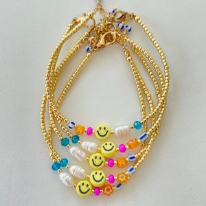 All Smiles Bracelet/ Happy Face Bracelet/ Smiley Face Bracelet/ Summer Bracelet