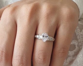 1CT Pear Cut Moissanite Diamond Engagement Ring, Pear Shape Wedding & Proposal Ring, Pear Diamond Moissanite Ring, Pear Diamond Ring,