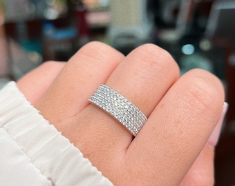Row Pave Eternity Moissanite Diamond Ring for Her, Row Pave