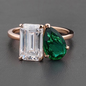Dark Green Pear Lab Sapphire And Emerald Moissanite Ring, Two Stone Diamond Ring, Pear Toi Et Moi Ring, Emerald Toi Et Moi Diamond Ring