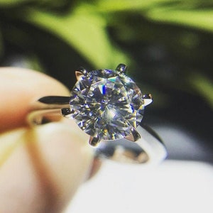 Round Moissanite Diamond Engagement Ring 2CT Round Moissanite Diamond Ring , Anniversary Ring Brilliant Moissanite diamond Ring For Her
