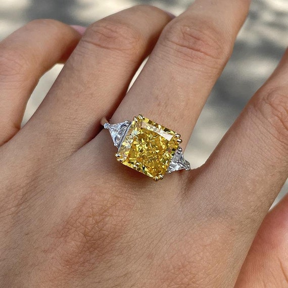 The Grand Yellow Sapphire Ring – Pico Jewelry
