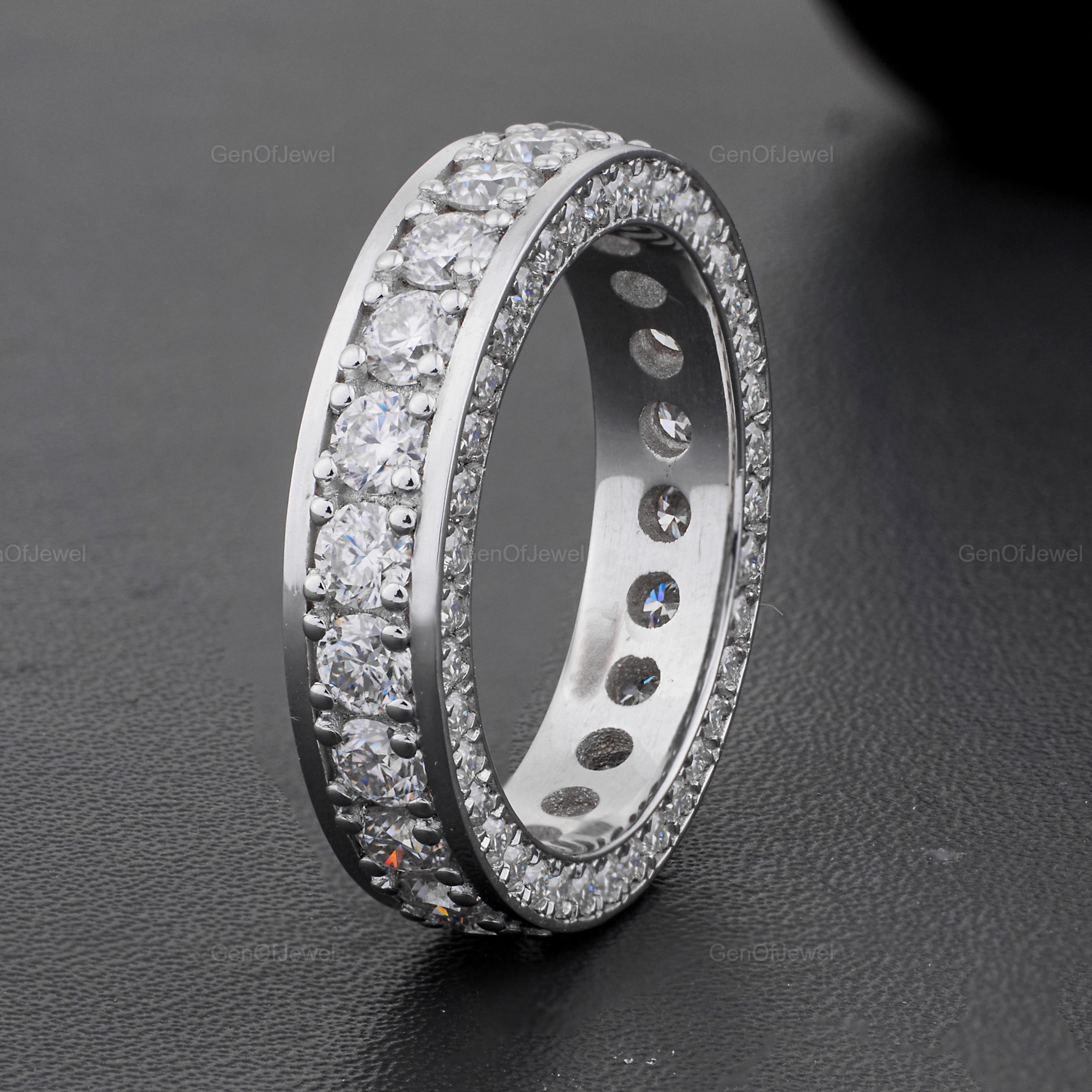 3列パヴェエタニティ結婚指輪、3.37TWラウンドカラーレスモアッサ 