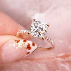 2CT Cushion Moissanite Diamond With Round Moissanite Diamond Pave Eternity Ring, Cushion Cut Moissanite Diamond Engagement Ring For Her