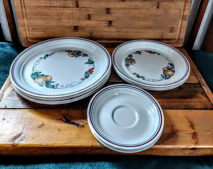 Corelle ABUNDANCE Pattern 16 Piece Set Vintage Corelle Fruit Pattern Dinner Plates Lunch Plates