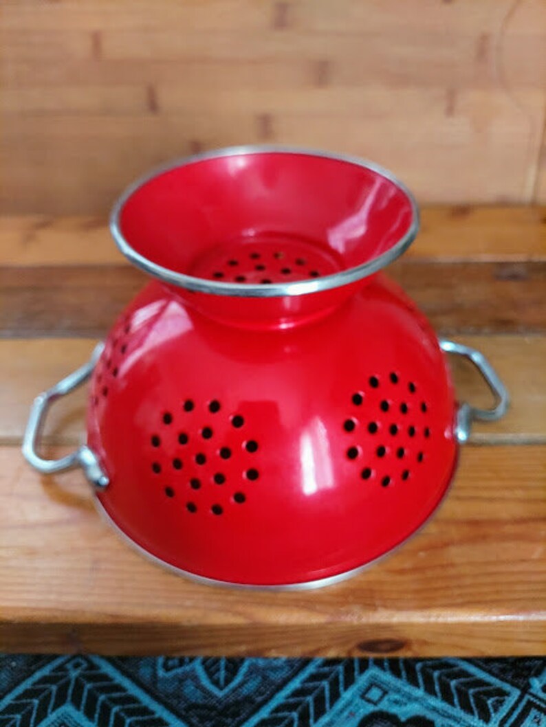 Vintage Two Red Enamel Footed Colanders Strainers Retro Etsy