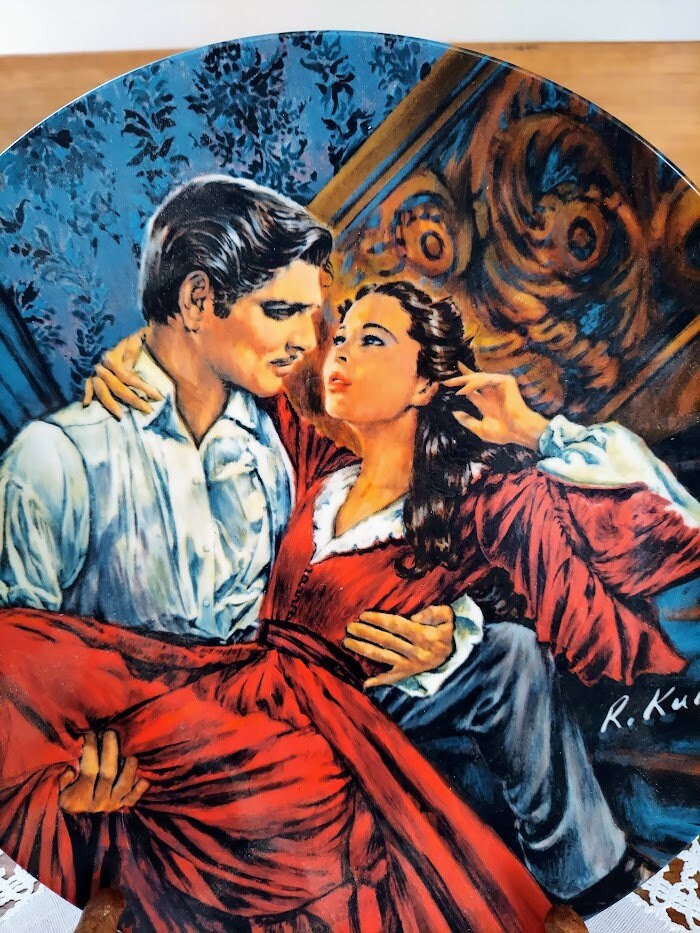 Vintage KNOWLES Gone With the Wind 10