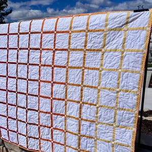 Ombré Grid Baby Quilt | Demo Sample