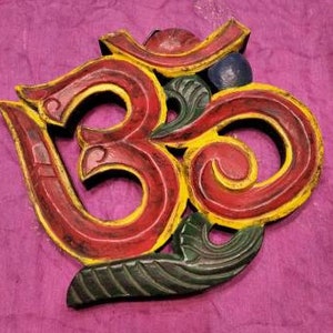 OM wood carved and hand painted. Wall decoration, Buddhism, Yoga, meditation. Nepal.