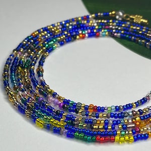 Cadena africana para el vientre con cuentas de semillas de color azul crepúsculo