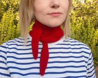 Red small scarf neck kerchief, Merino Wool Scarf Sophie. Soft scarf handmade, Knitted little neck scarf neckwarmer