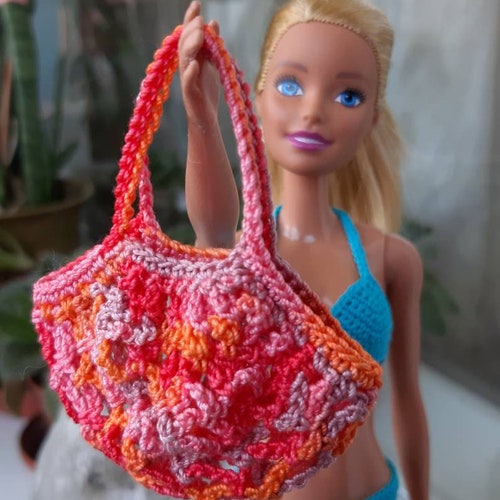 Orange Miniature String Bag for doll. Dollhouse Accessories shops 1:6 scale doll. Tiny Retro Net Bag. Shopping Bag for Dolls. Beach doll handbag