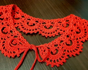 red lace collar