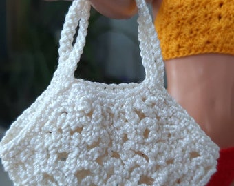 Mini bolsa de cordão para boneca. Acessórios para casa de bonecas em escala 1:6. Pequena bolsa de rede retrô. Sacola de compras creme para bonecas. Bolsa para boneca Avoska