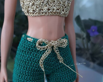 Ropa para muñecas - Pantalón corto con cinturón dorado. Pantalones cortos verde esmeralda para muñecas de 11,5 pulgadas. Ropa de muñeca hecha a mano para muñeca escala 1:6