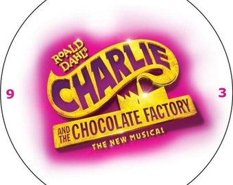 Charlie & Die Schokoladenfabrik. Das Musical. Wanduhr.