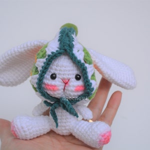 Lovely hat crochet rabbit, colorful rabbit, rabbit amigurumi, handmade white baby rabbit keychain bunny pretty bunny, crochet rabbit toy