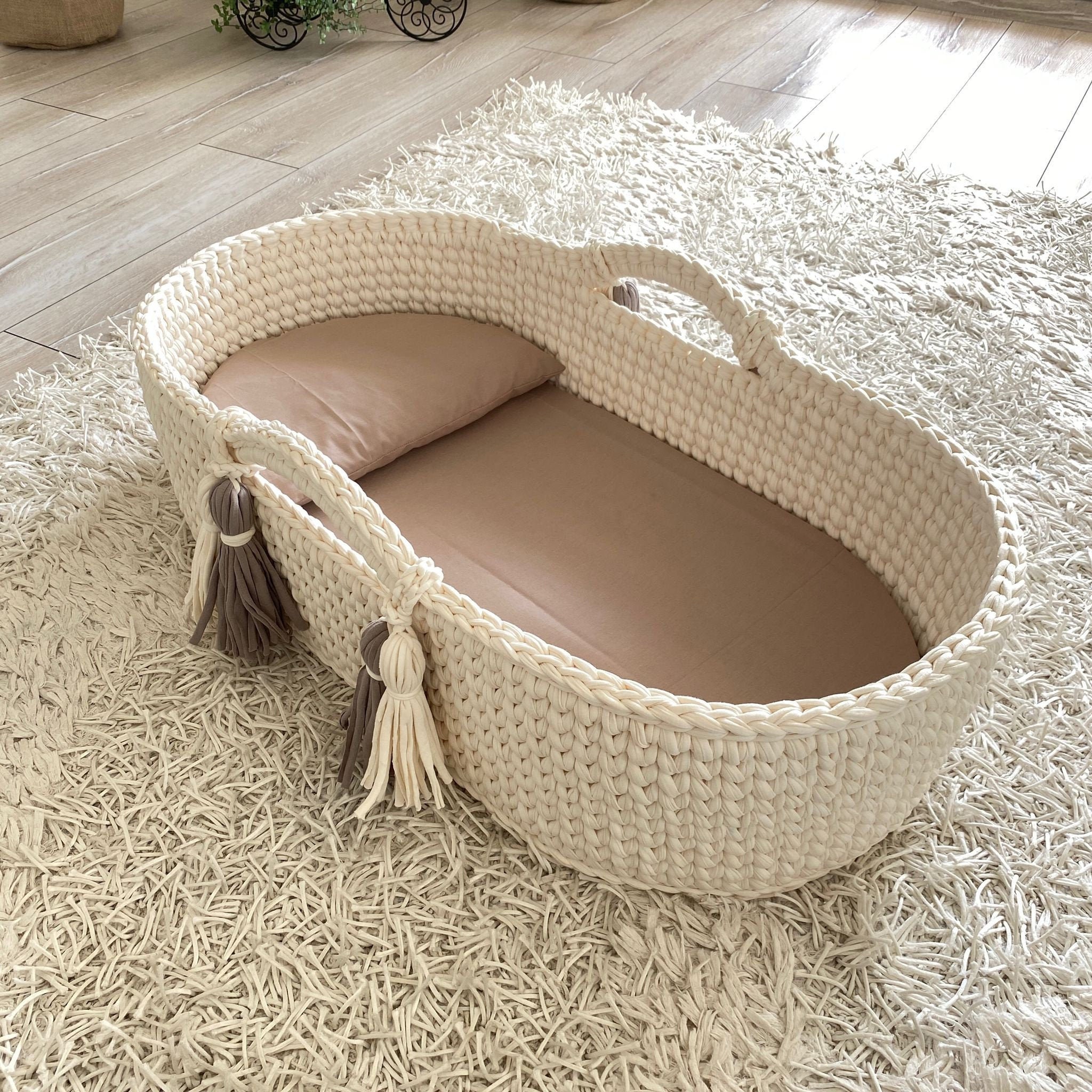 moses basket co sleeper