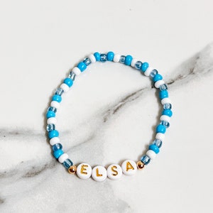 Disney Princess Themed Friendship Bracelets, Disney Frozen, Beaded Bracelets, Disney Beaded Jewelry, Disney Jewelry, Anna and Elsa