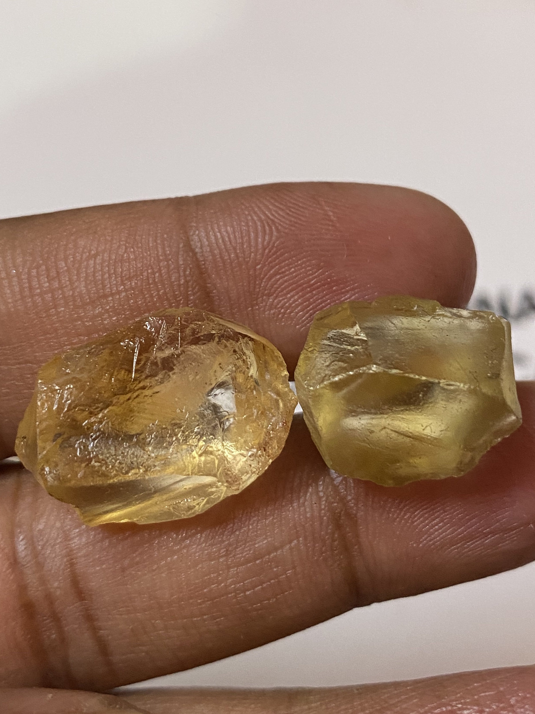 37 Carat Golden Topaz Crystals – Rough Faceted Gemstones, Skardu