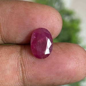 Rubis rouge du Mozambique certifié naturel non chauffé 2,50 carats | Propreté transparente