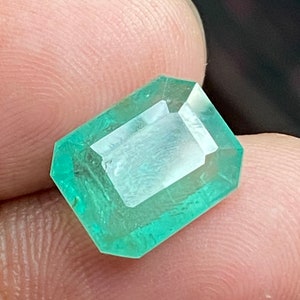 4.25 Carat BIG !! Natural Emerald Columbian Octagon 9X11mm Unheated Emeraldcut Loose Gemstone Vibrant Green Transparent Earth Mine Emerald G