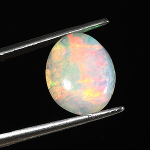 Cabochon naturale opale etiope 3.50CTS AA+ Cabochon opale su un lato di alta qualità Anello opale Welo Mix opale di fuoco cristallo liscio lucido 10X12mm